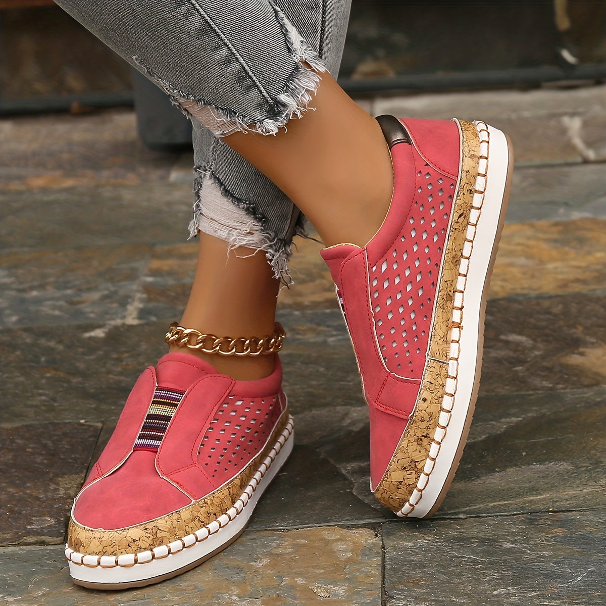 Farbenfrohe Slip-On Loafers Atmungsaktives Cut-Out-Design