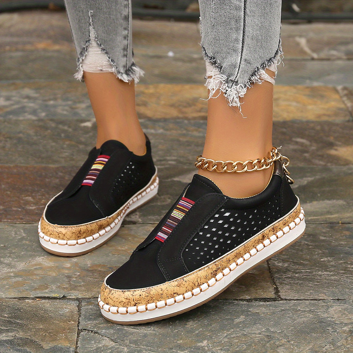 Farbenfrohe Slip-On Loafers Atmungsaktives Cut-Out-Design
