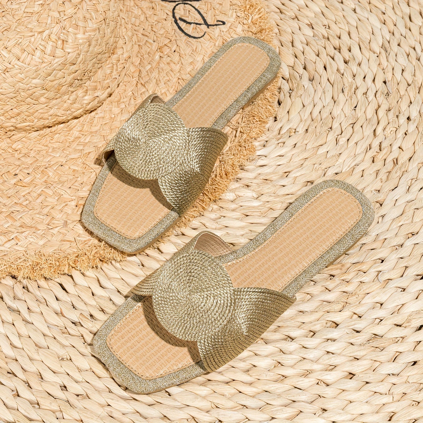 Gewebte Flache Slip-On Schuhe mit Geometrischer Stickerei, TPR-Sohle, Apricot
