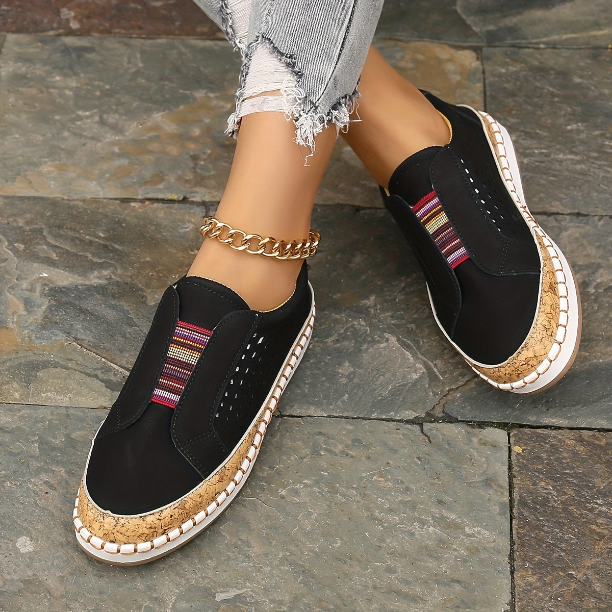 Farbenfrohe Slip-On Loafers Atmungsaktives Cut-Out-Design