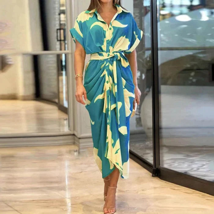 Mena - Elegantes Kleid mit bedruckten Knöpfen im Vintage-Stil für den Sommer 2024