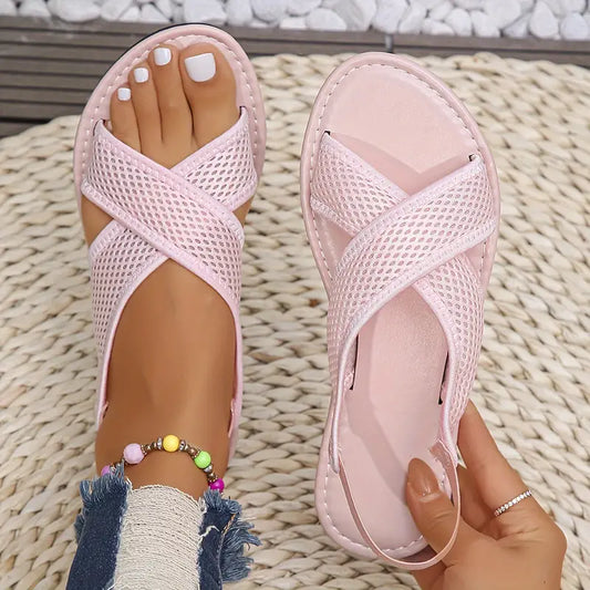 Leichte, bequeme Mesh-Sandalen mit überkreuzten Riemen