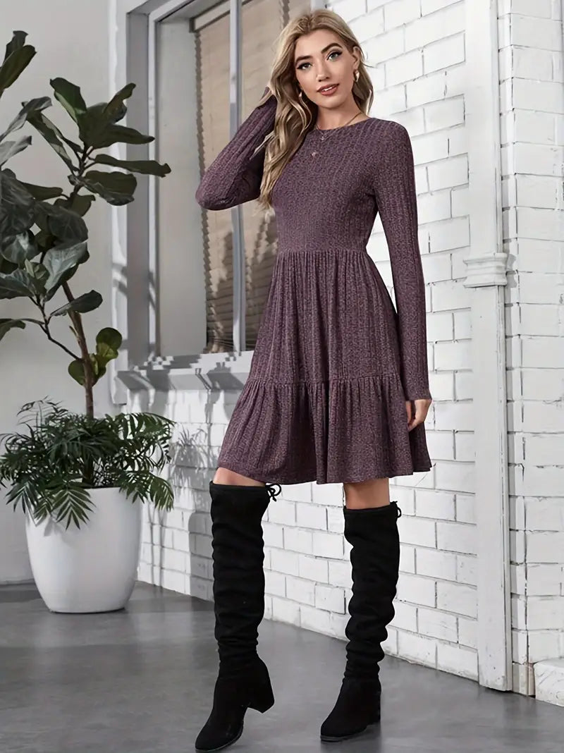 Elegantes Graues Strickkleid mit Runder Hals – Langarm, A-Linie