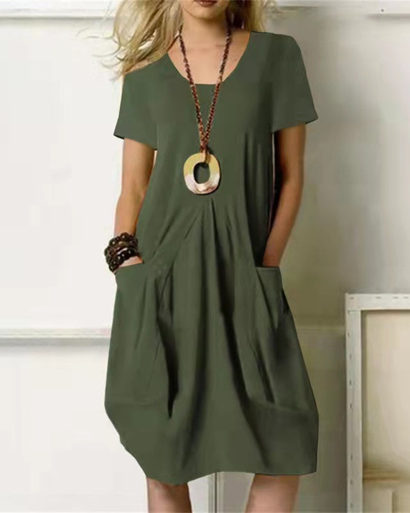 Alltags-Eleganz: Urban Chic Rundhals-Kleid mit Kurzen Ärmeln