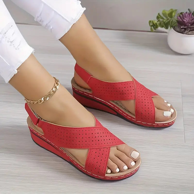 Leichte Knöchelriemen-Sandalen mit offener Zehe