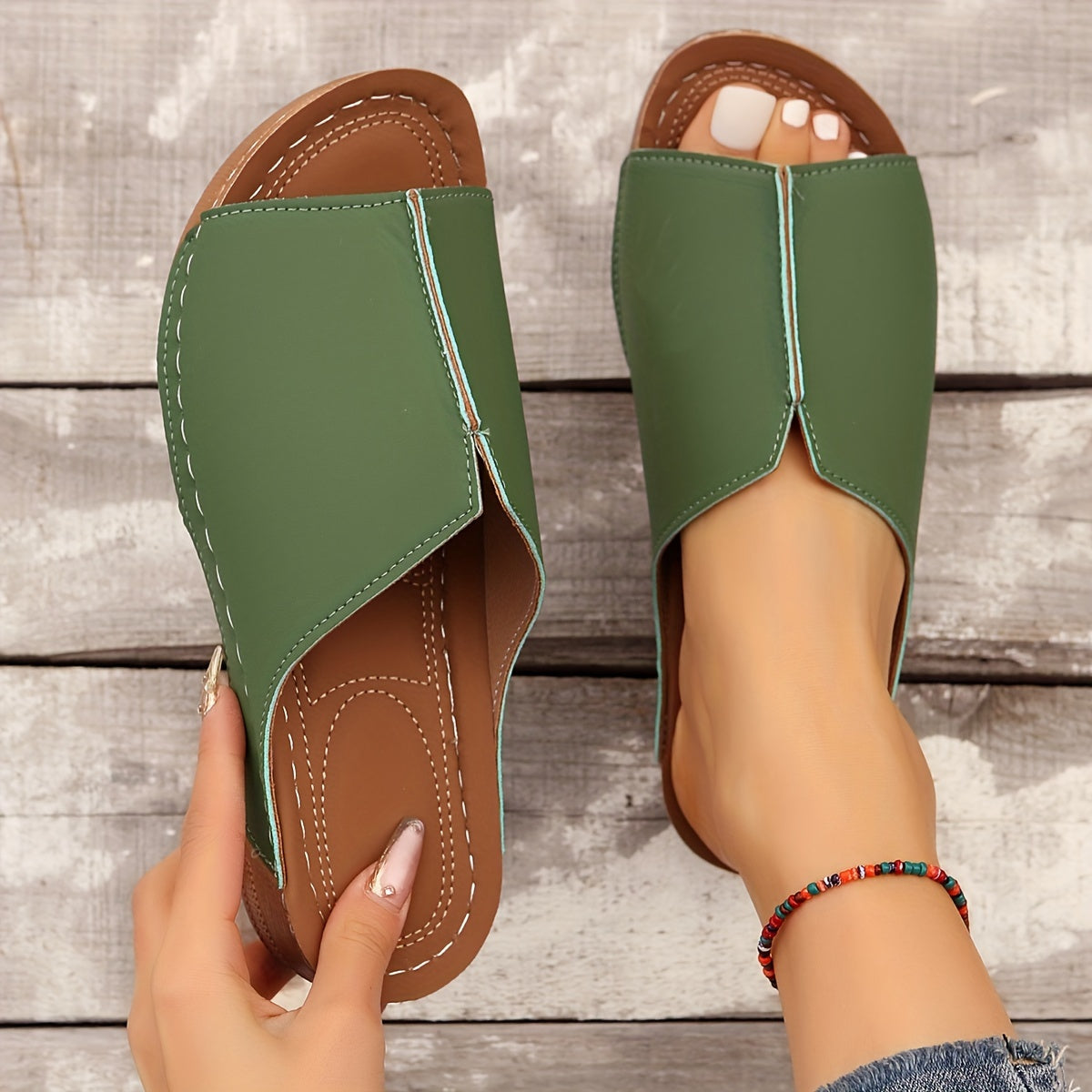 Kontrastfarbene Pantoletten Bequeme Sommer Sandalen mit Softsohle