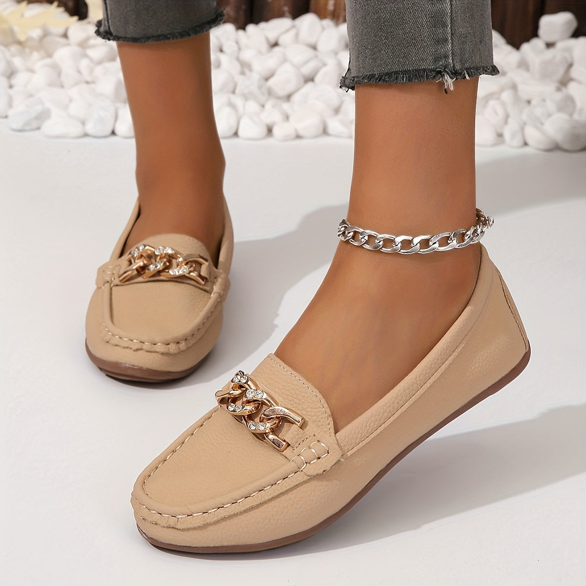 Loafers mit Ketten-Dekor – Leichte Slip-On Schuhe Rundzehen