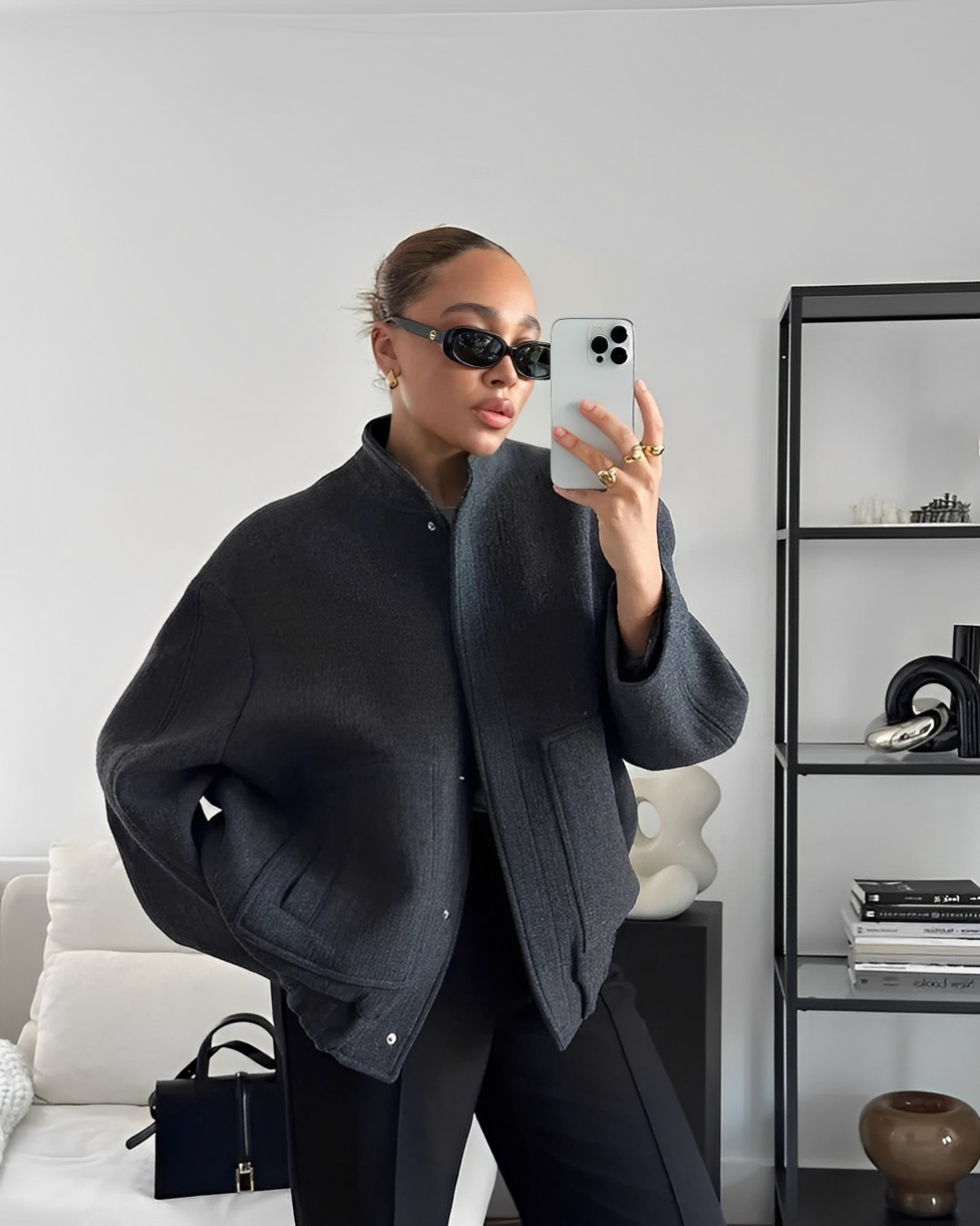 IZZY Spring Blossom Crochet Bomber Jacket für Frauen