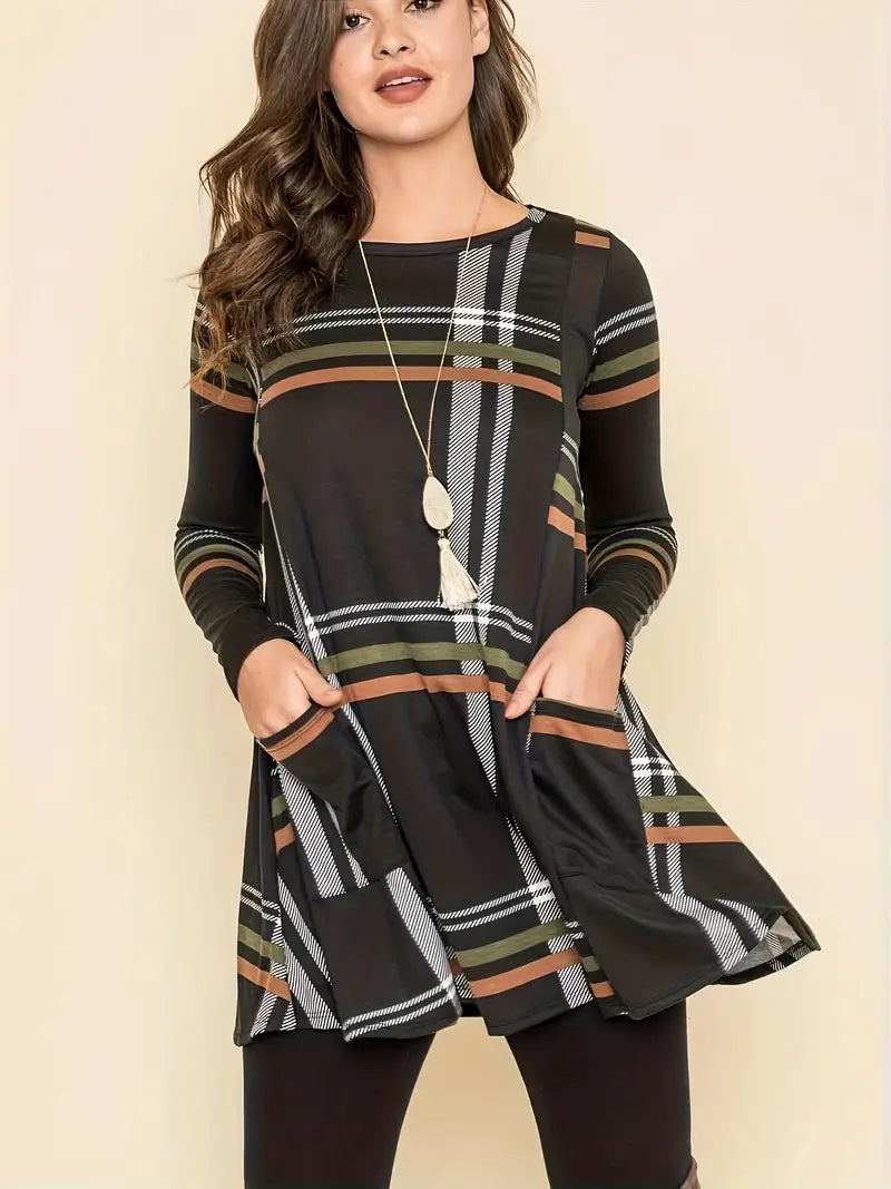 Lässiges Minikleid mit Rundhalsausschnitt