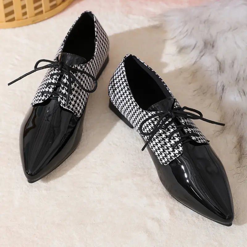 Houndstooth Flats für Frauen mit Nahtstellen