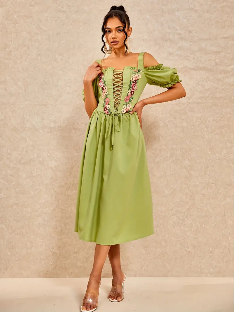 Floral besticktes Spitzenkleid