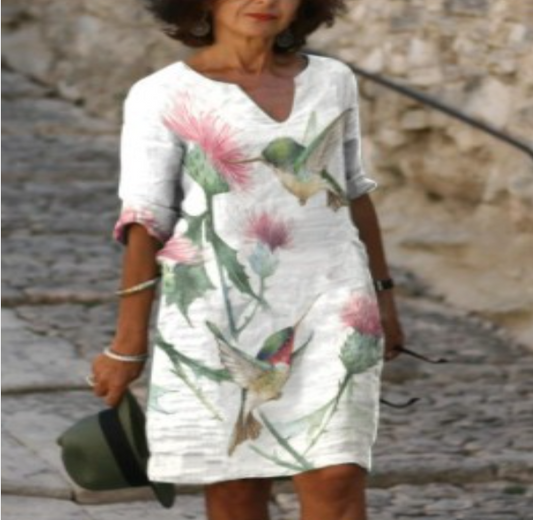 Lässiges Kurzarmkleid mit gekerbtem V-Ausschnitt und Blattmuster