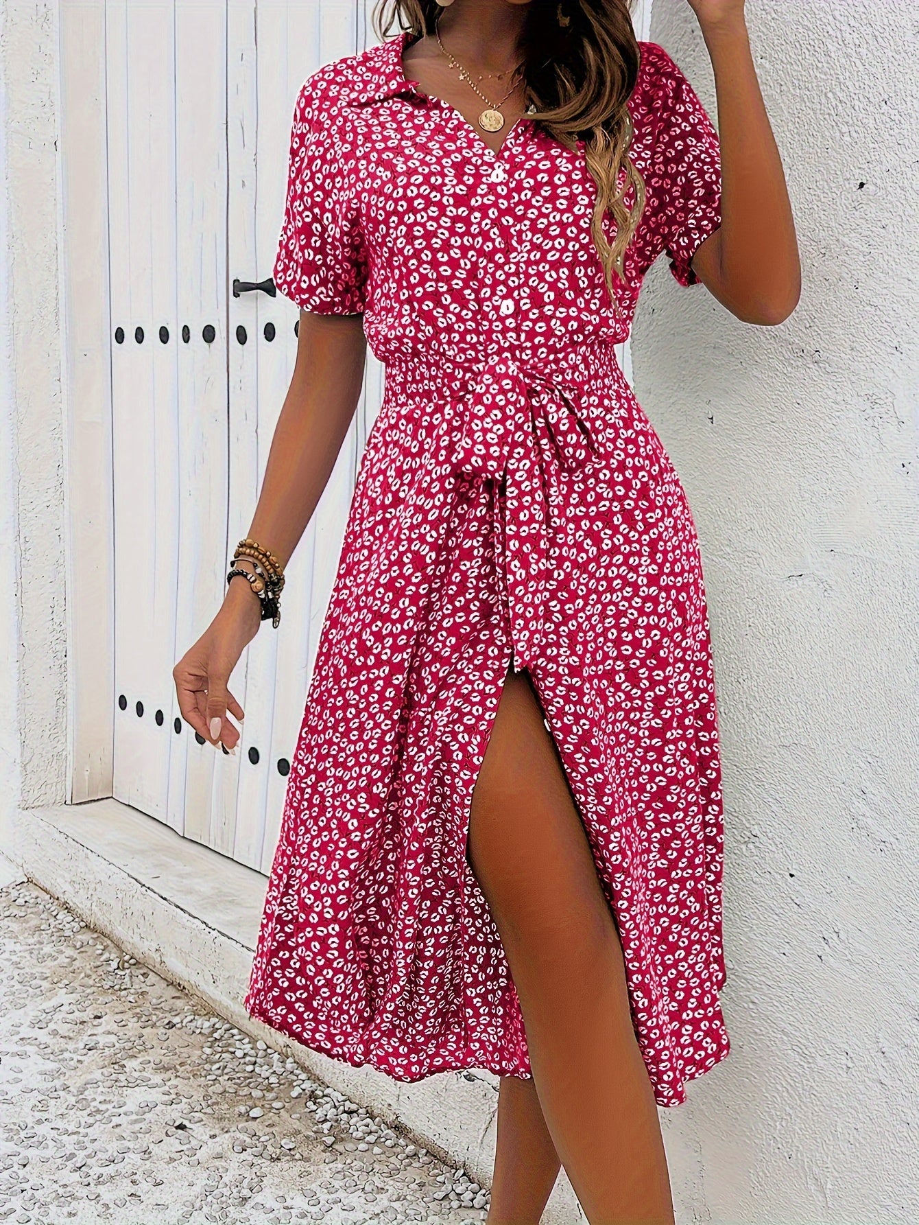 Elegantes Floral Print Midi Kleid mit Gürtel, Kurze Ärmel, Knopfleiste