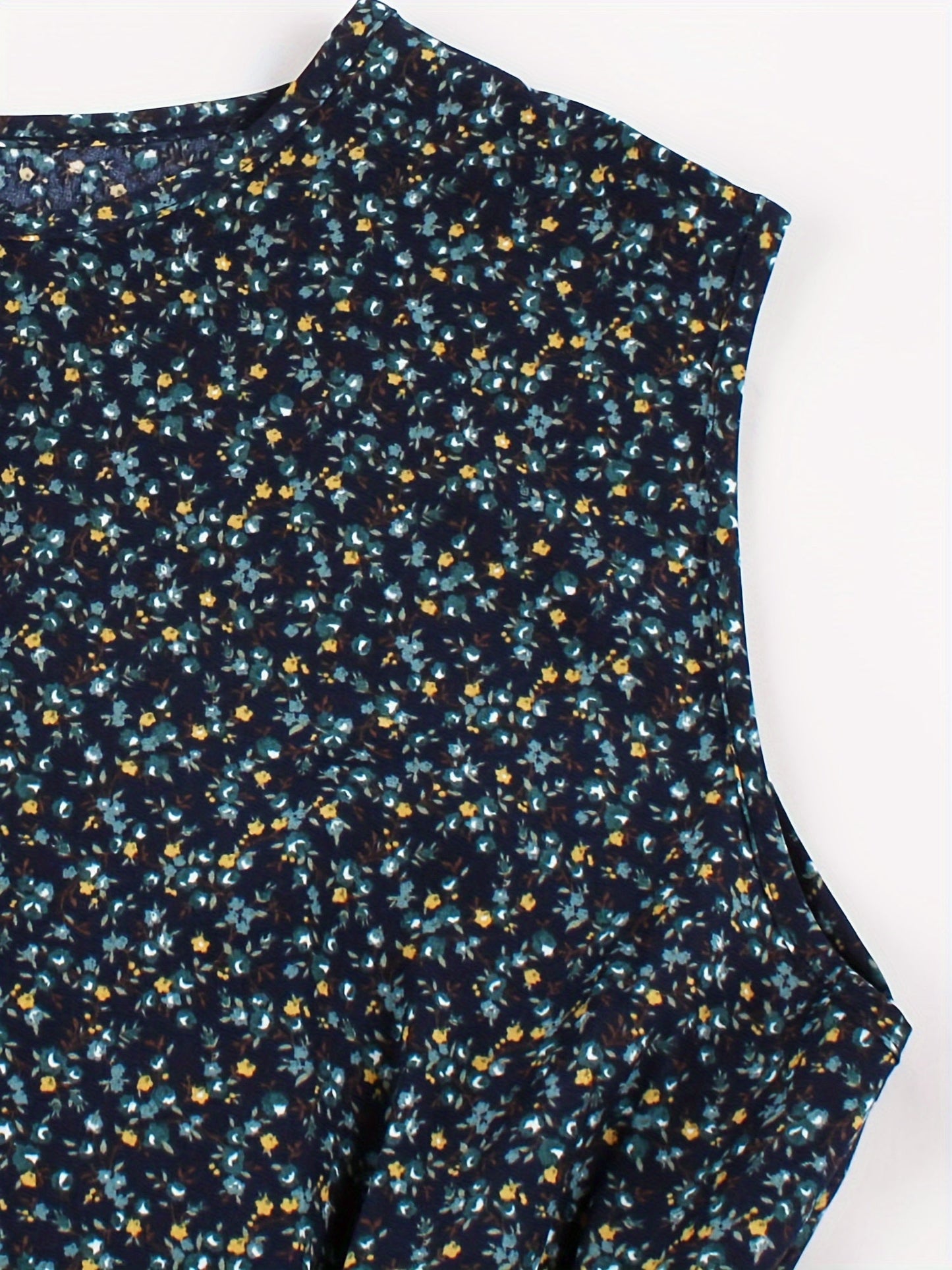 Elegantes Sommerkleid – Ärmelloses A-Linien-Midikleid mit Blumenmuster