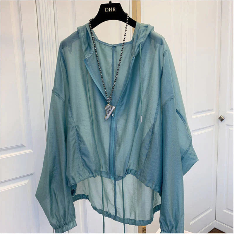 Lori's Durchsichtige Jacke